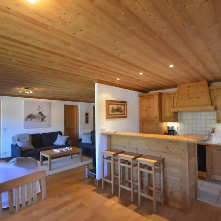Apartment De Standing Calme, Proche Des Pistes, Avec Balcon, Terrasse, Et Garage Prive Aux Gets - Fr-1-623-85